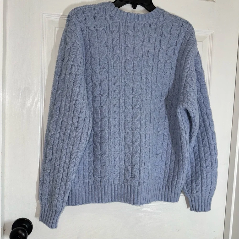 Hollister Blue Crew Neck Cable Knit Sweater - Picture 9 of 11